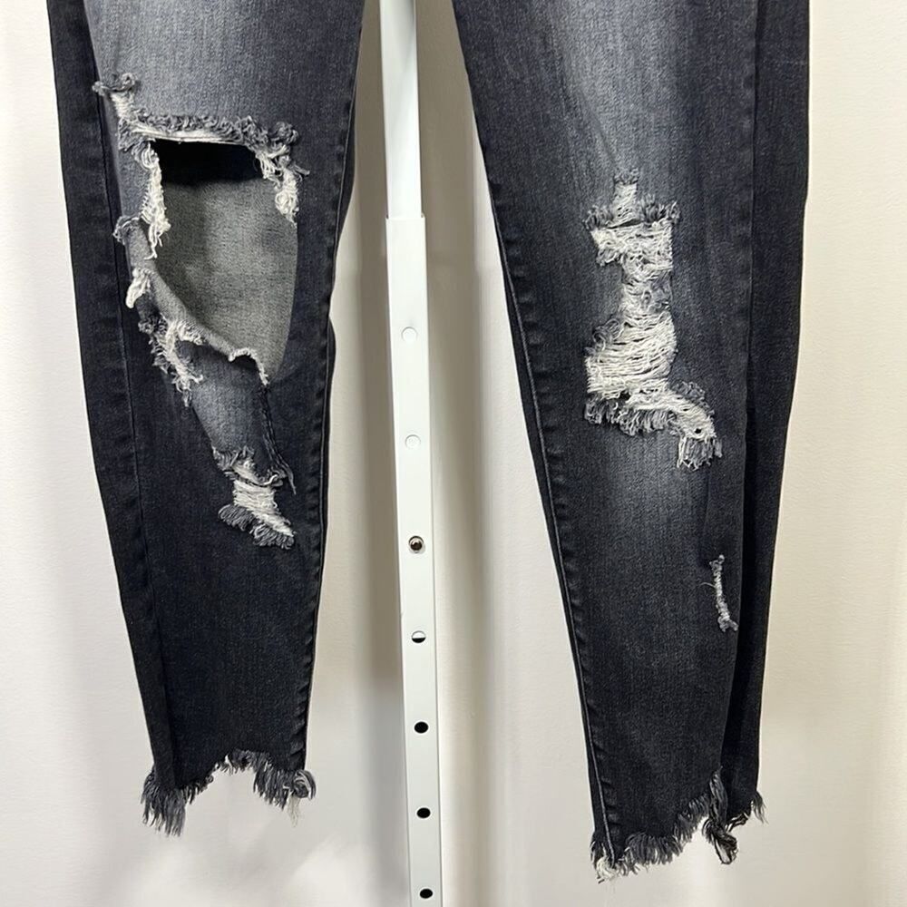 KANCAN SIGNATURE Women's Distressed Mid-Rise Ankle Skinny Jeans Black Size 28 - Picture 5 of 11